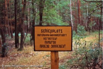 original russisches Sperrschild: SCHIEßPLATZ